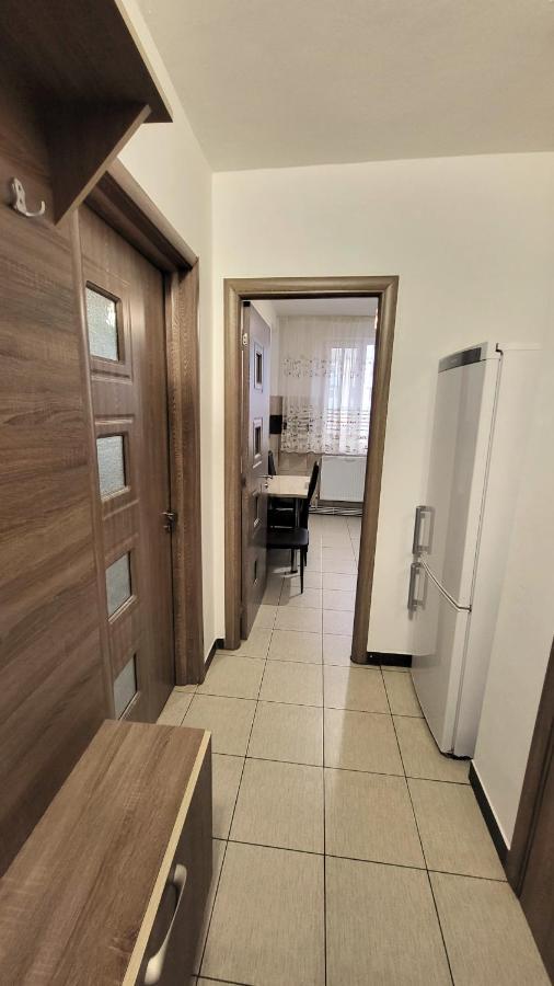 Apartament Navi Onesti Eksteriør bilde