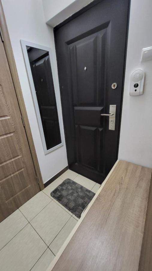 Apartament Navi Onesti Eksteriør bilde